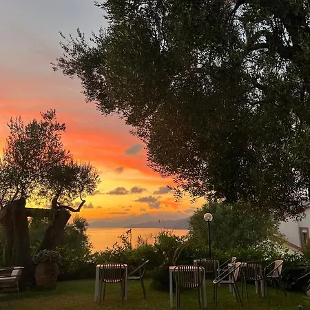 Alojamento de Acomodação e Pequeno-almoço Jasmine